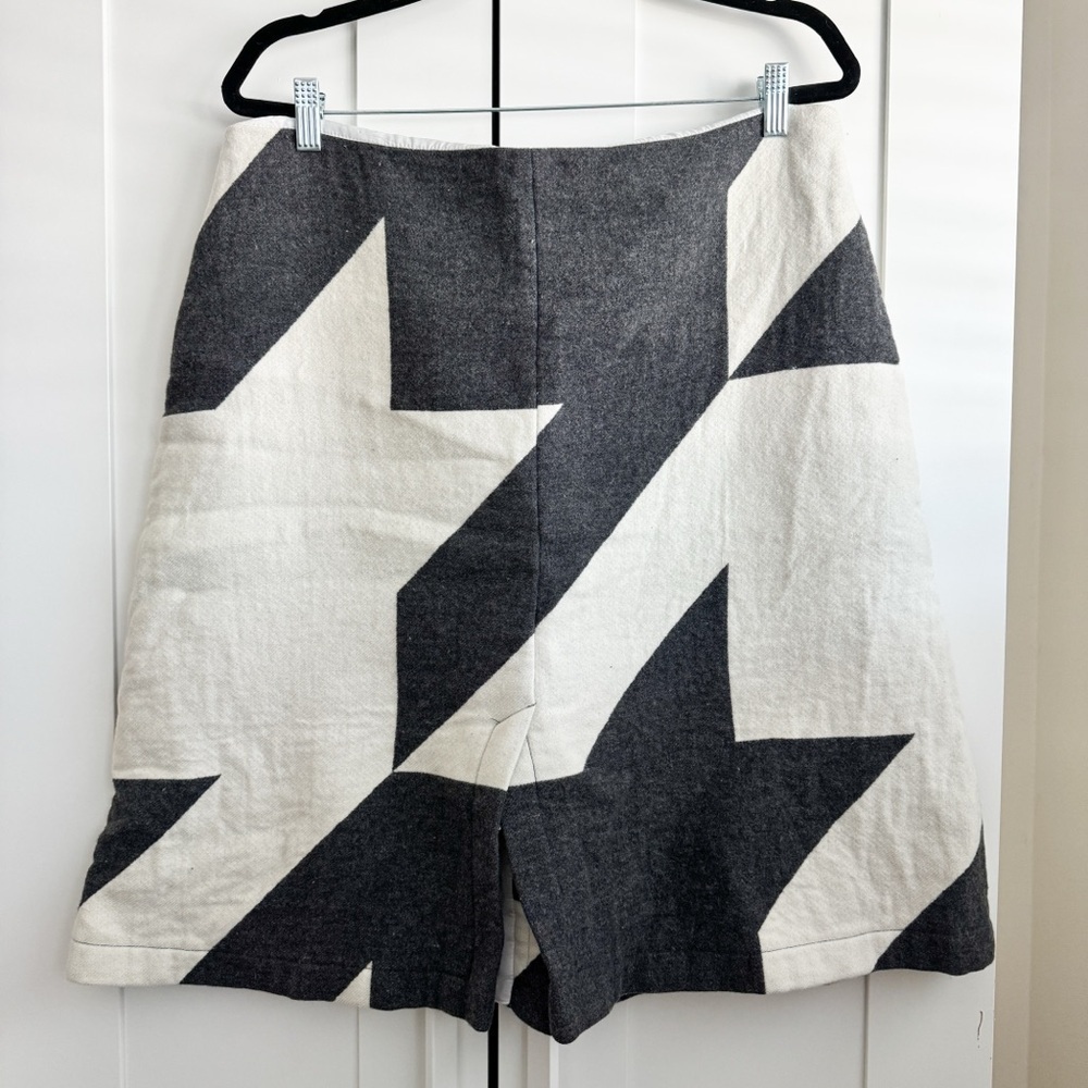 Boss Houndstooth Wool Skirt Size 14